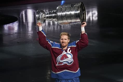 Oddsmakers Like Chances Of Avalanche Lifting .